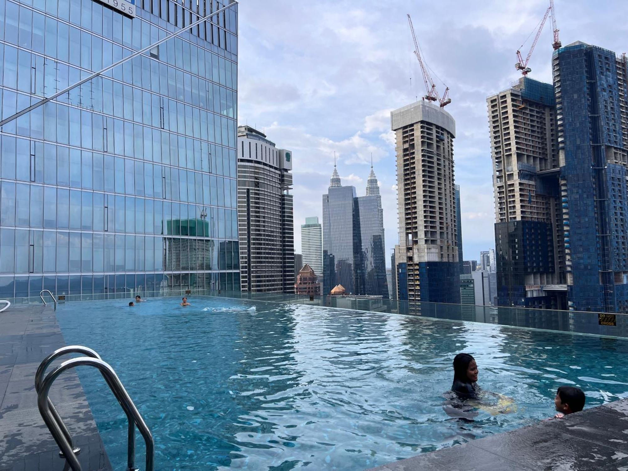 Dorsett Bukit Bintang With Bathtub By Prestige Pangsapuri