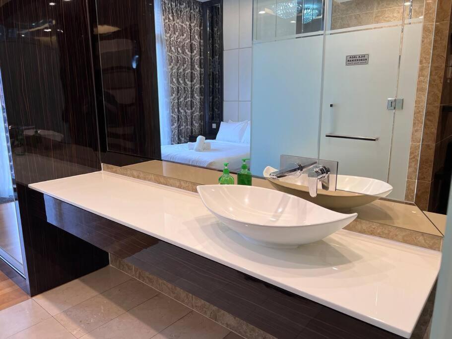 Dorsett Bukit Bintang With Bathtub By Prestige *